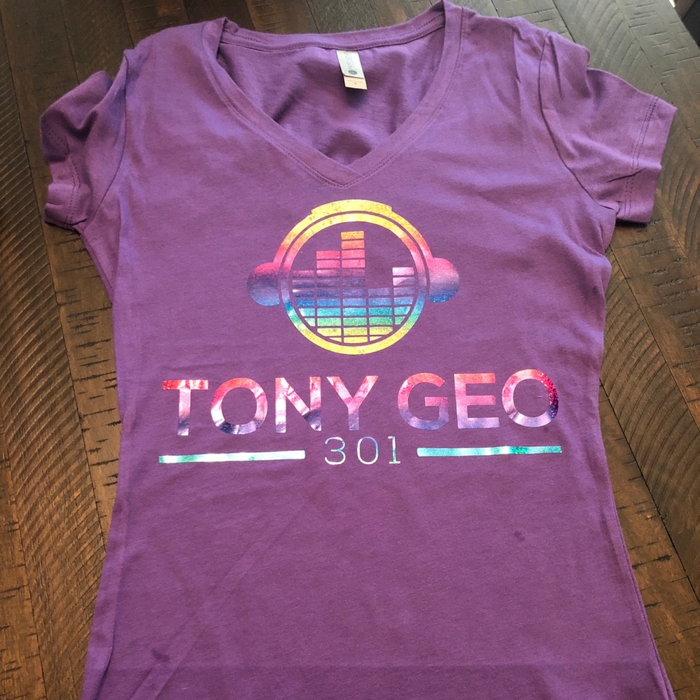 Custom made logo women shirts 100% cotton [Small]